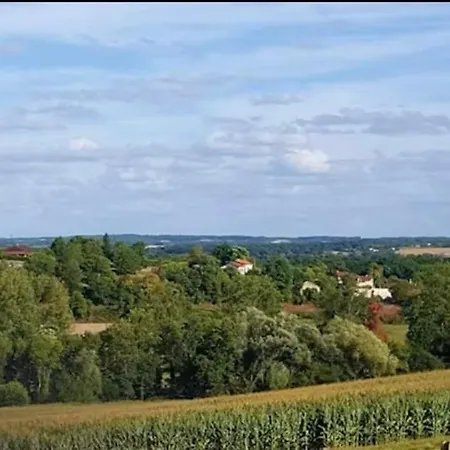 Saint-pierre-sur-dronne ホームステイ Villetoureix